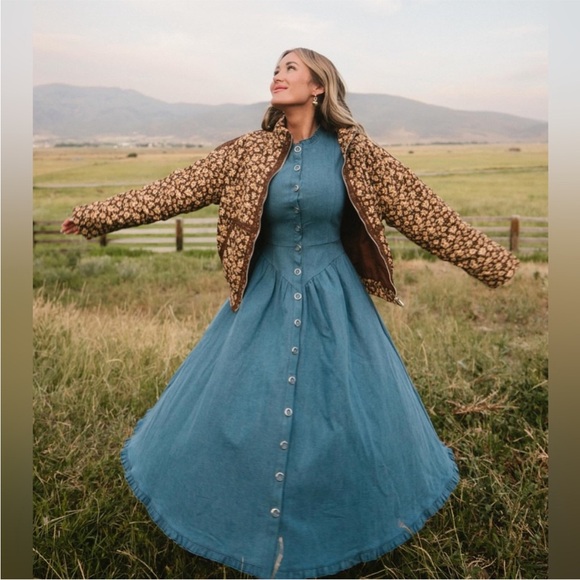 Ivy City Co. Tasia Corduroy Floral Brown Zip-Up Jacket - Picture 2 of 13